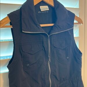 Columbia Women's Black Vest